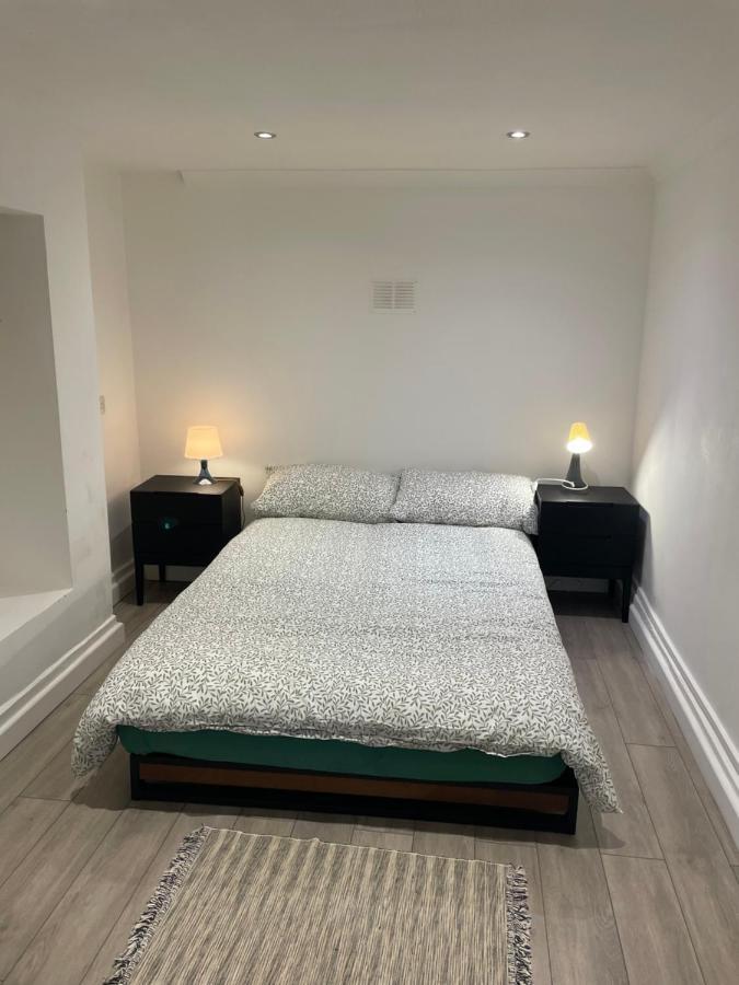 Plough Way Flat Apartment London Ngoại thất bức ảnh
